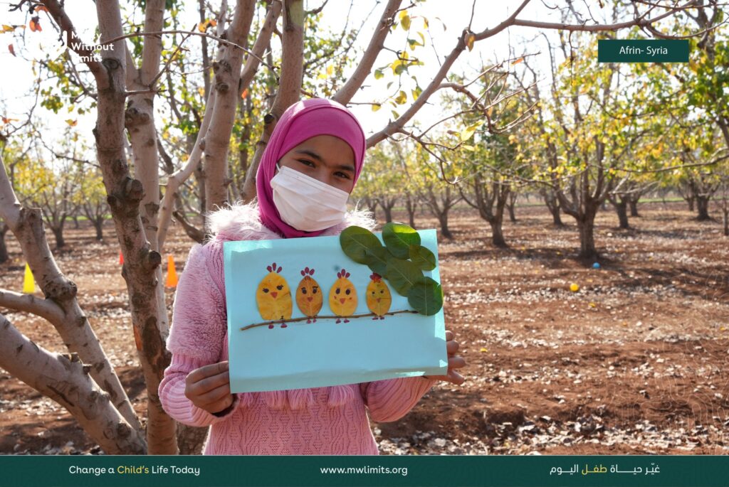 Orphans in Afrin Turn Autumn Leaves into Artistic Masterpieces Carrying a Message of Hope