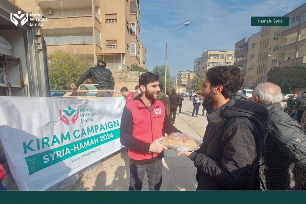 Our Teams Distribute Fresh Meals to Residents in Recently Liberated Areas of Hama City